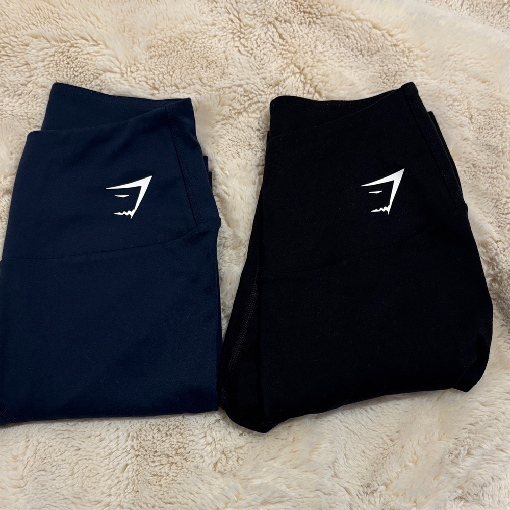 Gymshark Women's Leggings - Black and Navy